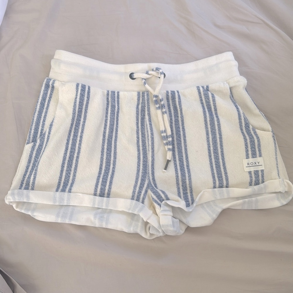 Roxy shorts